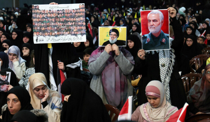 ماذا بين سطور رسائل «السيّد»؟