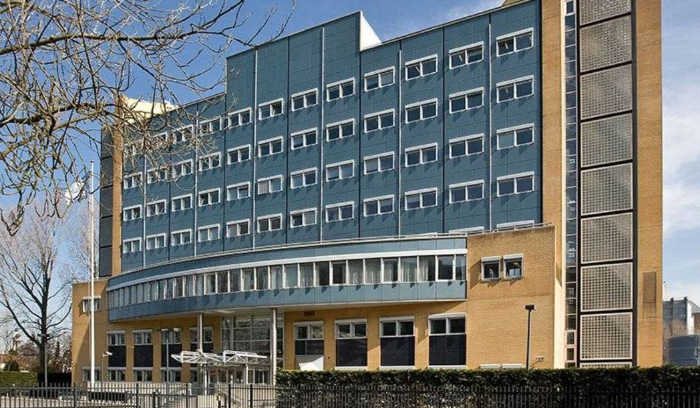 محكمة الحريري إلى أرشيف الأمم المتحدة تاركة 3 جرائم في «موت سريري»<br />
حمادة يفضل ترك قضيته في «جوارير» المنظمة الدولية بدلاً من إعادتها إلى لبنان