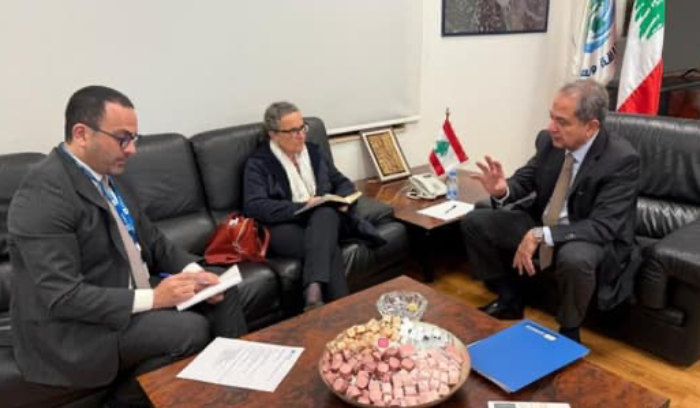 الصدي عرض مع وفد البنك الدولي لمسألة المياه