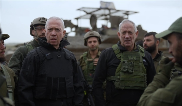 غالانت يهدد: راقبوا ما سيحدث في بيروت