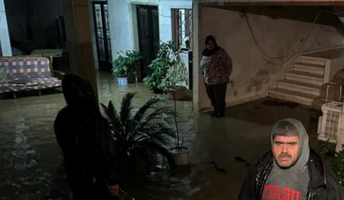 مياه الأمطار تغمر أوتوستراد المنية وتُغرق منازل