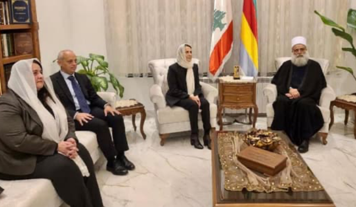 شيخ العقل اتصل بالسفير المصري واستقبل حياة ارسلان