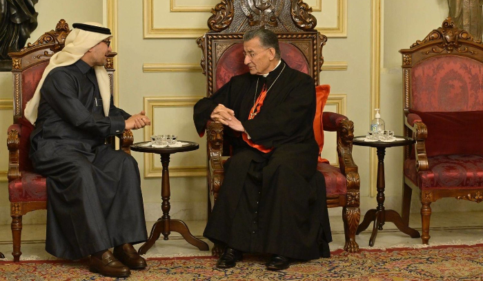 سباق بين البرلمان والحكومة اللبنانية على التمديد لقائد الجيش<br />
السفير بخاري نقل إلى الراعي «القلق من الفراغ»