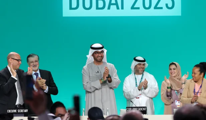 مؤتمر المناخ يتبنى أول اتفاق تاريخي يدعو إلى 