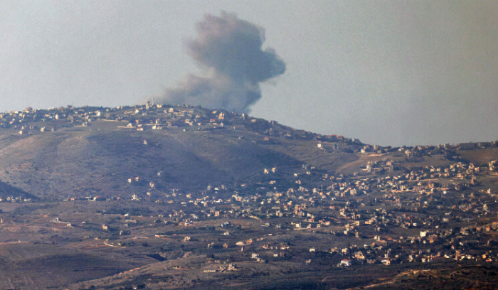 الضغوط الدبلوماسية تسعى إلى ضبط الحرب في جنوب لبنان بعمق 5 كيلومترات<br />
مقتل شقيق نائب سابق في «حزب الله»... و3 غارات شمال الليطاني