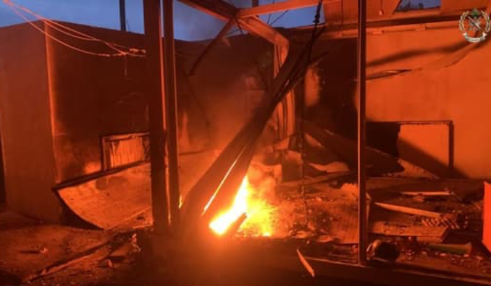 بالصورة: إسرائيل قصفت المركز الاستشفائي التابع للجيش في عين إبل