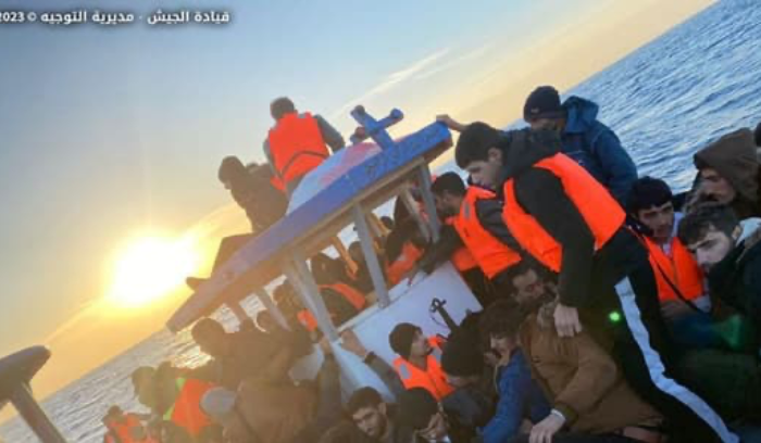 إحباط عملية تهريب 110 أشخاص عبر البحر