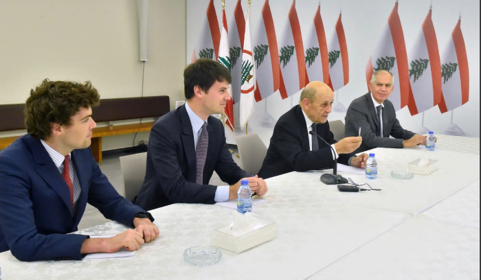 لبنان على أجندة لودريان: الأولوية للتمديد لقائد الجيش