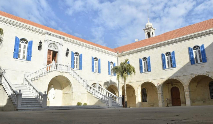 باريس والمسيحيون: لا إكراه في المرشحين