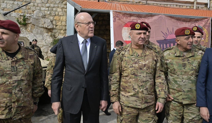 تقطيع وقت ومزايدات حتى تحين ساعة حسم التمديد أو التعيين