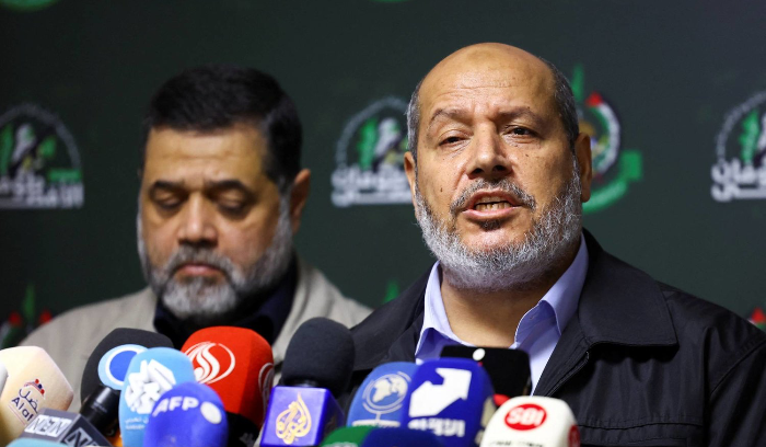 قوى معارضة لـ«حزب الله» تطالب بتطبيق القرار 1701 في المناطق الحدودية<br />
لقاء بين نصر الله ونائب رئيس «حماس» يؤكد «مواصلة التنسيق»