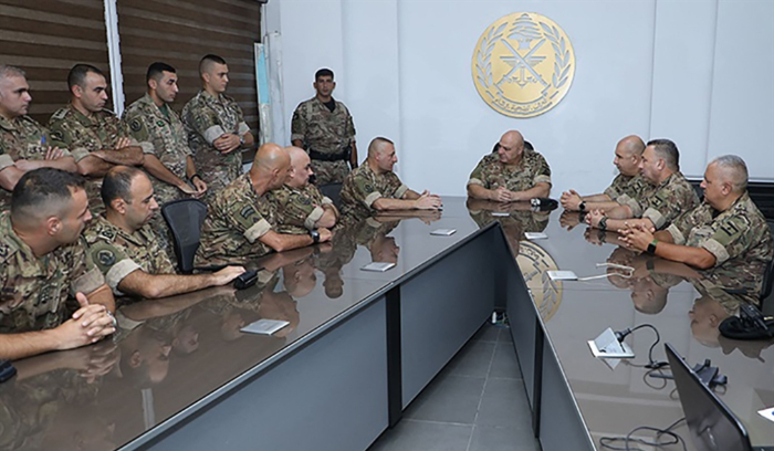 حزب الله وقيادة الجيش: ابتزاز الحلفاء ونكايات المعارضة