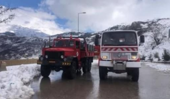 الدفاع المدني: أنقذنا 4 مواطنين حاصرتهم الثلوج على مرتفعات بسكنتا