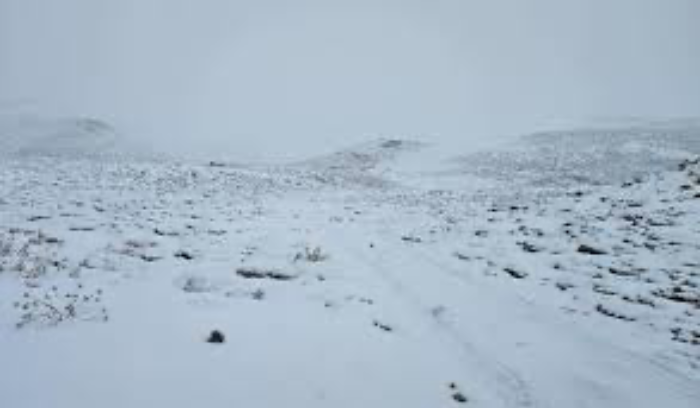 الطقس البارد لم يخفِّف حرارة الاشتباك المتصاعد جنوباً<br />
بكركي تعتبر حزب الله يعطِّل التمديد لعون.. والتجاذب يطيِّر الجلسة