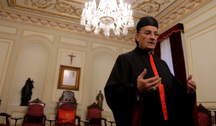 سباق الأمتار الأخيرة بين التعيين والتمديد