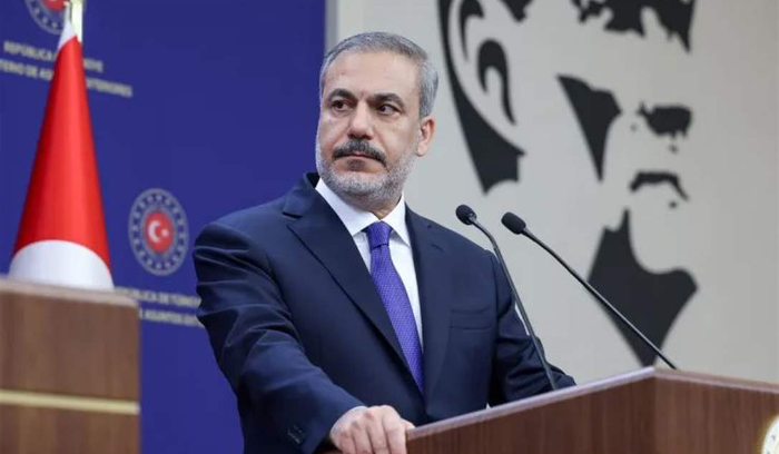 وزير خارجية تركيا: بحثنا قطع العلاقات مع إسرائيل