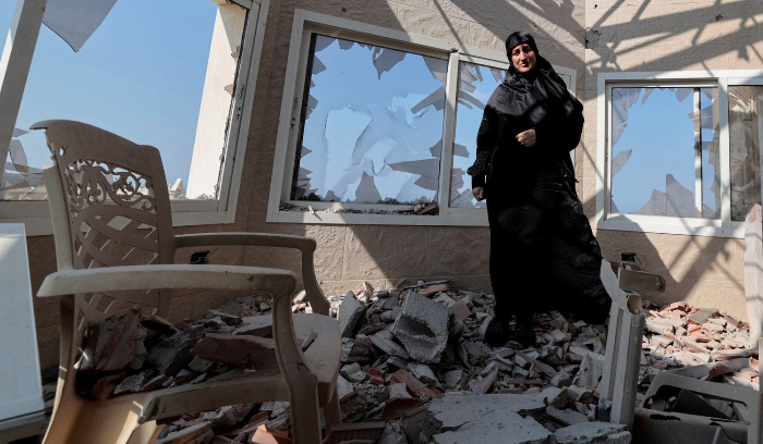 النازحون اللبنانيون صباحاً في منازلهم وليلاً في مراكز الإيواء<br />
يفتقرون للفرش وأدوية الأمراض المزمنة