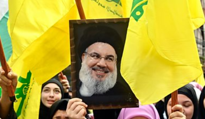 حزب الله: المقاومة لن تبقى مكتوفة الأيدي إذا تقاعست الحكومة عن مسؤولياتها