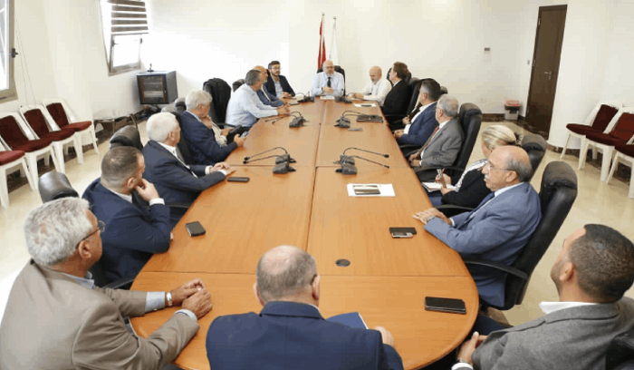 الأبيض أطلع نقابة أصحاب المستشفيات الخاصة على الآلية الجديدة لتغطية جرحى الحرب