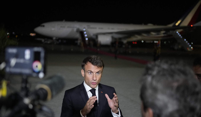 ماكرون قبل مغادرته القاهرة: عمليّة بريّة إسرائيليّة 