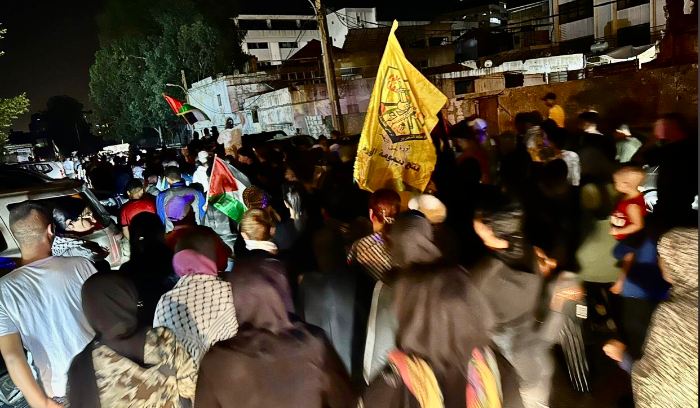 مسيرة فلسطينية جابت شوارع بيروت ليلًا