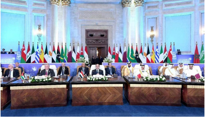 قصف إسرائيلي على جنوب لبنان والحزب ينعى المزيد من مقاتليه<br />
لا بيان ختامياً لقمة القاهرة.. وإسرائيل ترفض أسراها