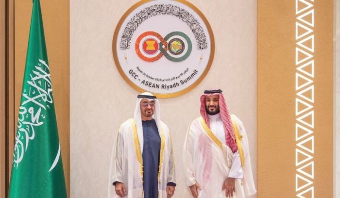 ولي العهد السعودي يلتقي رئيس الإمارات وسط مخاوف من اتساع حرب غزة