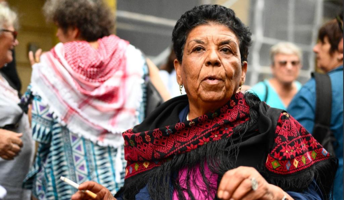 القضاء الفرنسي ينظر في طرد ناشطة فلسطينيّة