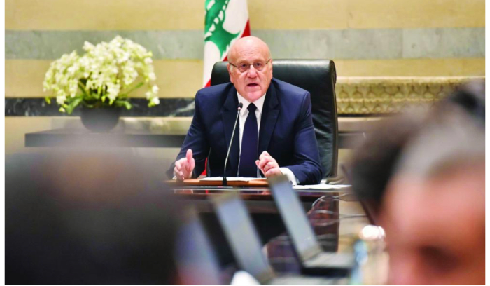 الحكومة تواجه تحذيرات الغرب وتستعدّ للأسوأ