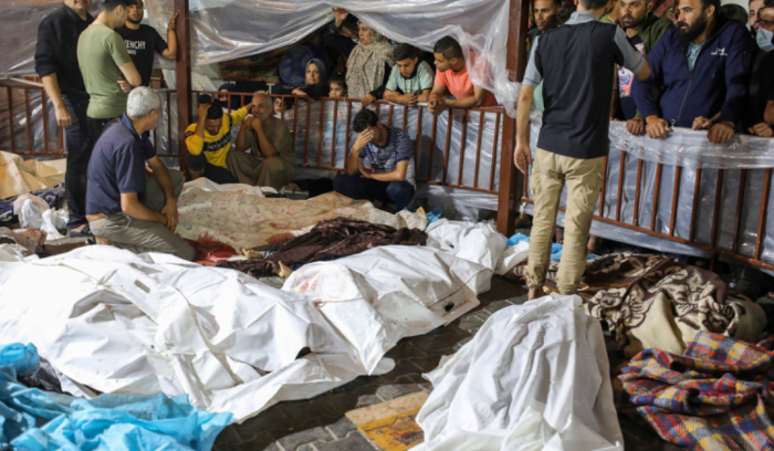 يهتز للمجزرة على وقع احتدام المواجهات الحدودية