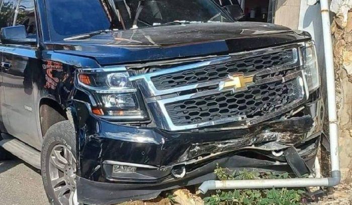 بالصور: القاضي عويدات ينجو من حادث سير!