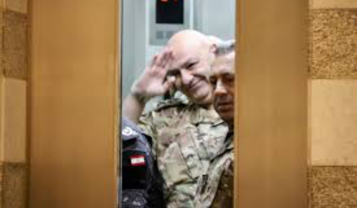 أمن الجنوب في عهدة الجيش وميقاتي لإنهاء مقاطعة الجلسات<br />
عبد اللهيان ليلاً في بيروت: سأجري محادثات حول غزة