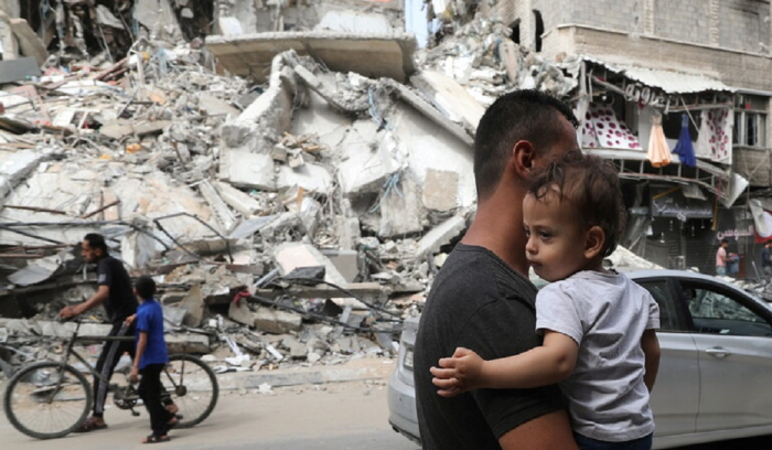 انقطاع الكهرباء والإنترنت يُسكت الإعلام في غزة