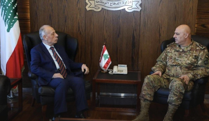 مساعٍ لمنع الفراغ في قيادة الجيش اللبناني مع استمرار الشغور الرئاسي<br />
بين الحلول المطروحة رفع سن التقاعد للعسكريين والأمنيين