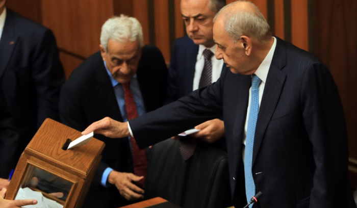 المرشّح الثالث: مأزق يخلف المأزق