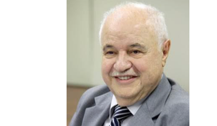 أبوغزاله قدم أجهزة إلكترونية الى وزارة الاقتصاد اللبنانية