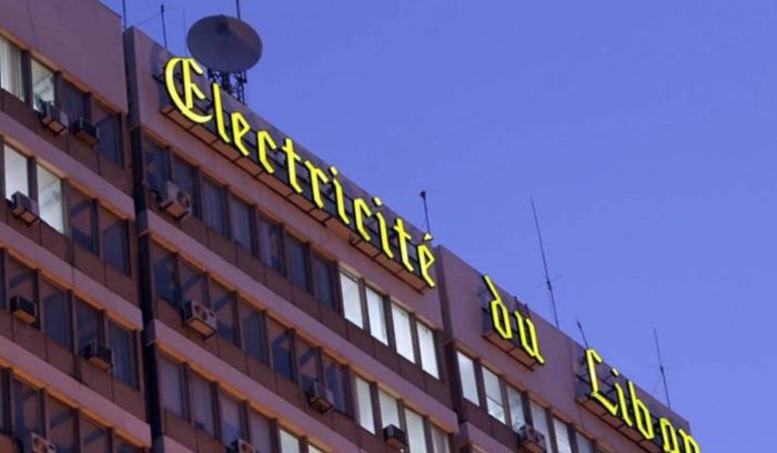 «كهرباء لبنان» تلوّح بقطع التيار عن الإدارات العامة<br />
أنذرتها لتسديد الفواتير المتراكمة وتوعّدت المتعدين على الشبكة