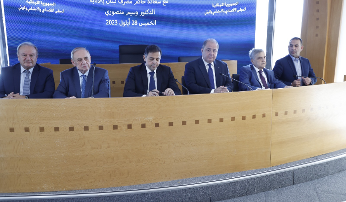 عربيد دعا الى بت القوانين الاصلاحية: يهمنا الإستقرار النقد وتعويضات نهاية الخدمة فهي تعب الناس