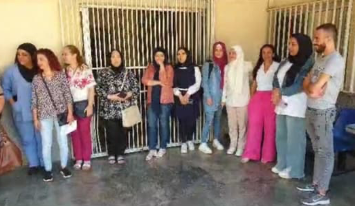 موظفو مستشفى عكار- رحال اعتصموا للمطالبة بدفع رواتبهم المتأخرة