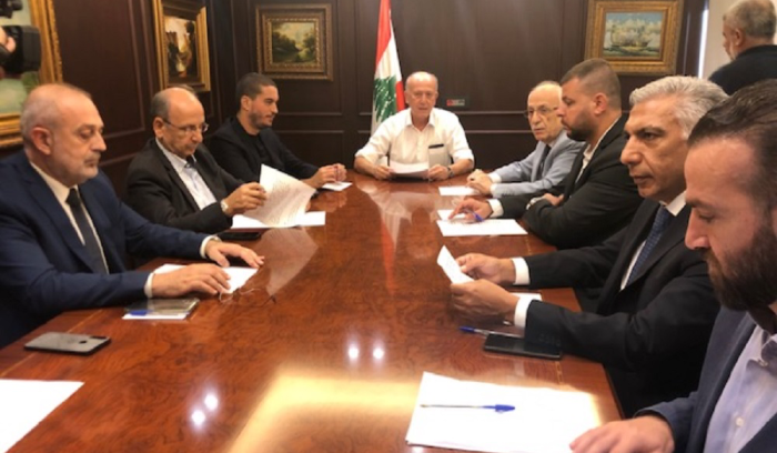نواب طرابلس: لإعفاء طلاب “الرسمية” من رسوم التسجيل
