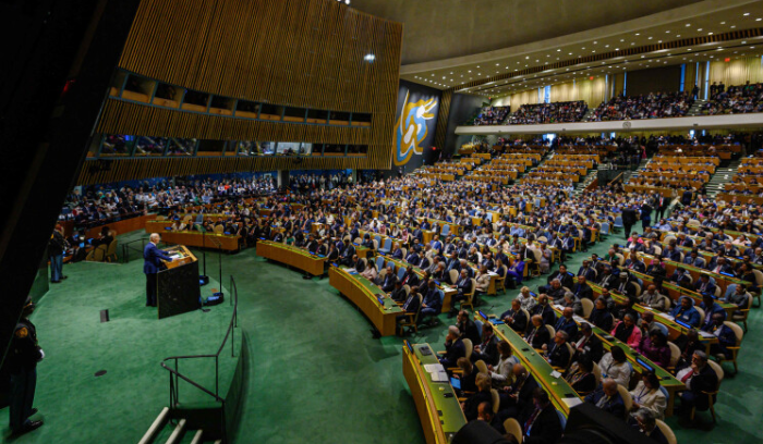 الخارج: الحل لبناني.. مبادرة برّي: «تَشاطُر» لتعطيلها.. النزوح: المهرِّبون محميّون