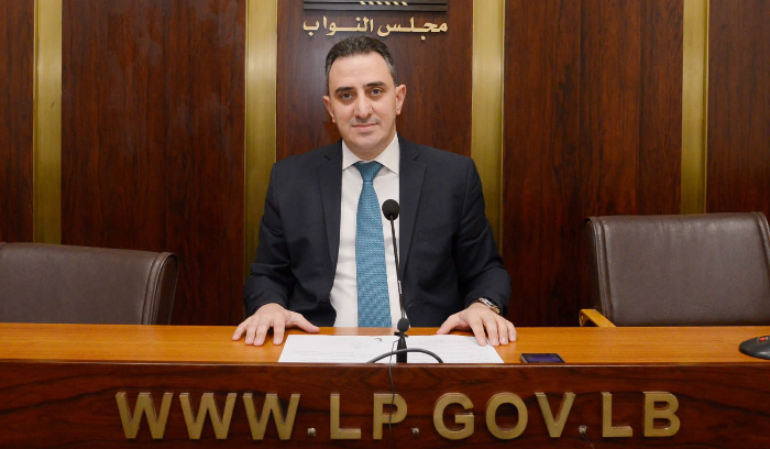 الحاج تقدم باقتراح قانون لمكننة المعاملات العقارية
