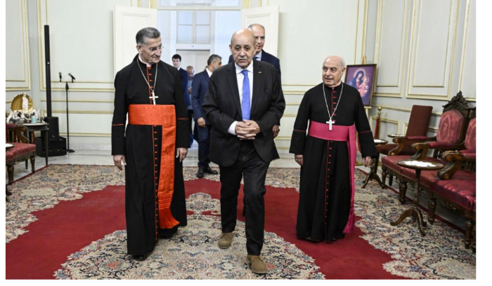 لودريان لترشيح 