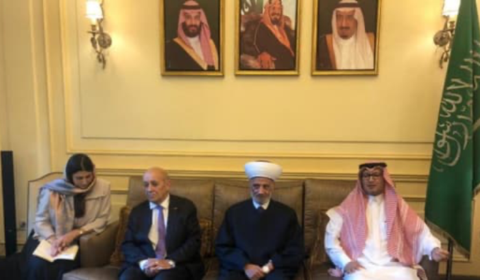 خلوة جمعت بخاري ودريان ولودريان