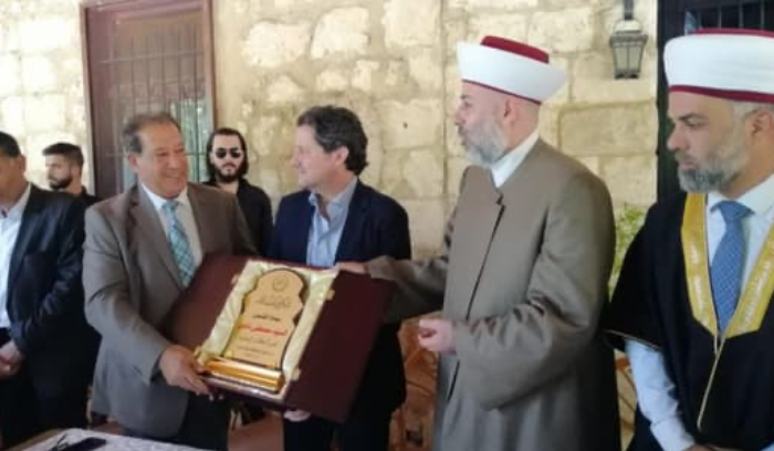 المكاري مُكرَّما في بعلبك: بلدنا يتعرض إلى خطرين النزوح اللبناني إلى الخارج والنزوح السوري إلى لبنان