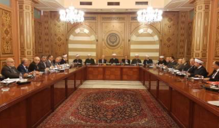 التمديد لدريان: حين يبحث السنة عن 