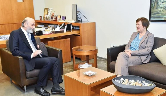 مشحوناً بمعطيات خماسية وعربية - فرنسية ضاغطة<br />
لودريان لإطلاق حواراته الثنائية بدءاً من الثلاثاء