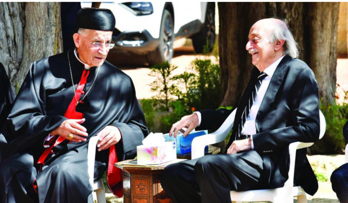 الراعي في الجبل وجنبلاط يُطالب بترسيم أميركي-إيراني لـ«حقل بعبدا»<br />
