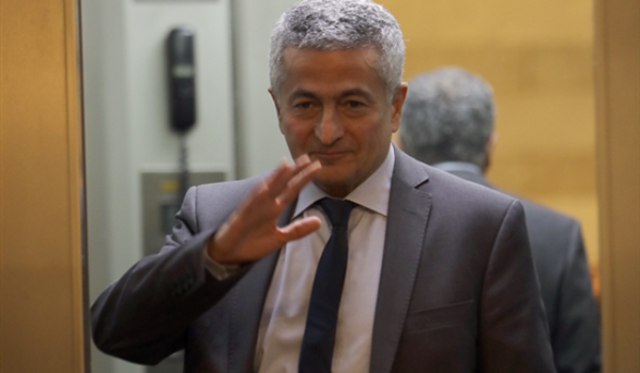 رشوة حكومية مؤقتة لموظفي الإدارة العامة