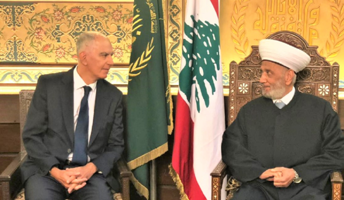 دريان ينوه بجهود فرنسا لمساعدة لبنان